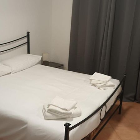Апартаменты Casa N 2 Con Parcheggio Privato E Colonnina Ricarica Ливорно Экстерьер фото