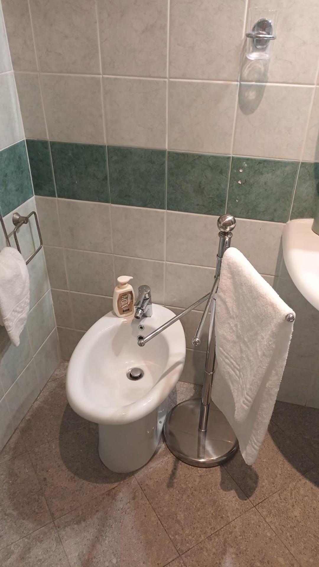 Апартаменты Casa N 2 Con Parcheggio Privato E Colonnina Ricarica Ливорно Экстерьер фото