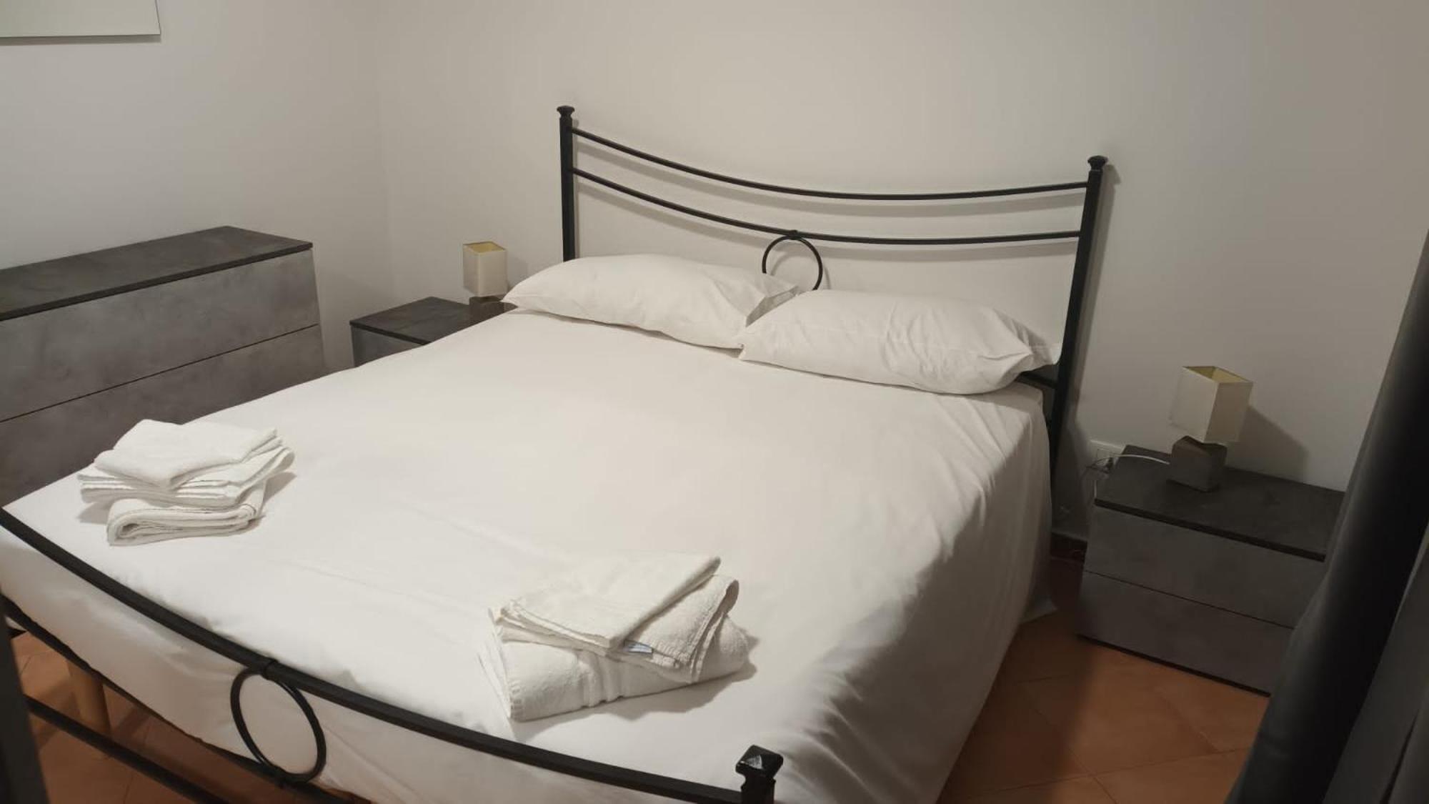 Апартаменты Casa N 2 Con Parcheggio Privato E Colonnina Ricarica Ливорно Экстерьер фото